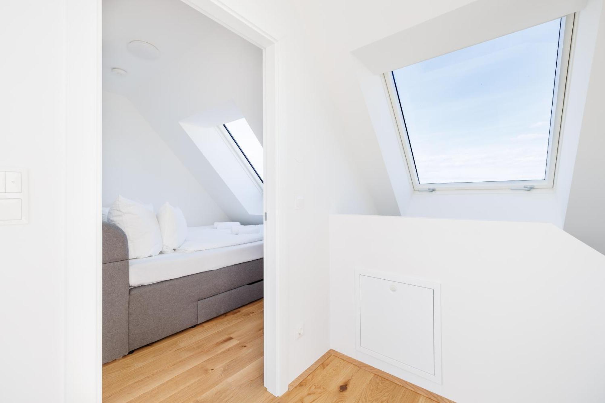Symphony Apartments 38 - Modern Loft With Terrace And Grill In Central Location ウィーン エクステリア 写真
