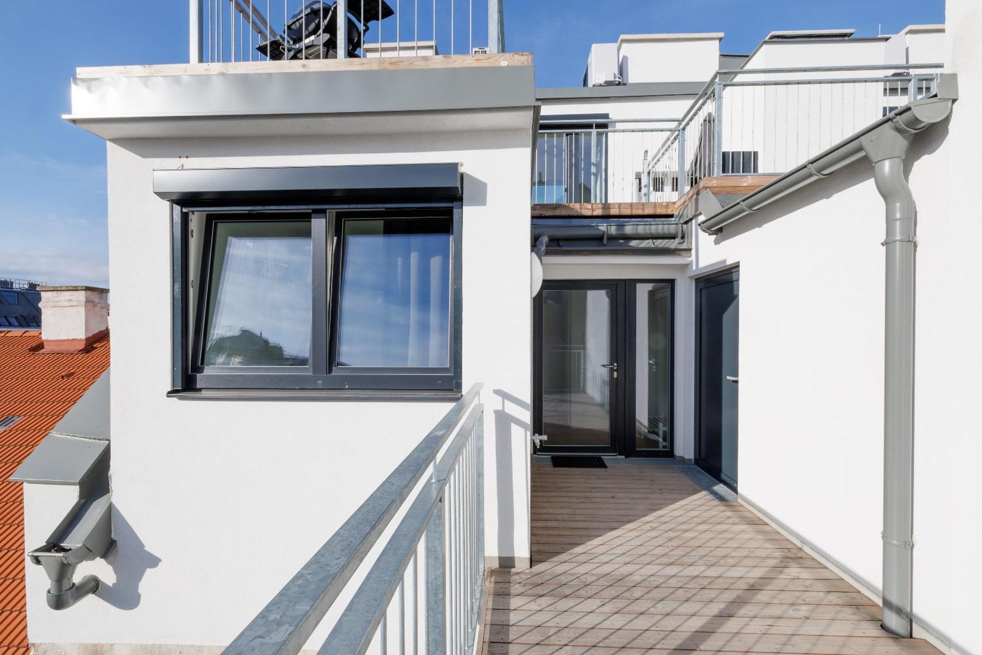 Symphony Apartments 38 - Modern Loft With Terrace And Grill In Central Location ウィーン エクステリア 写真