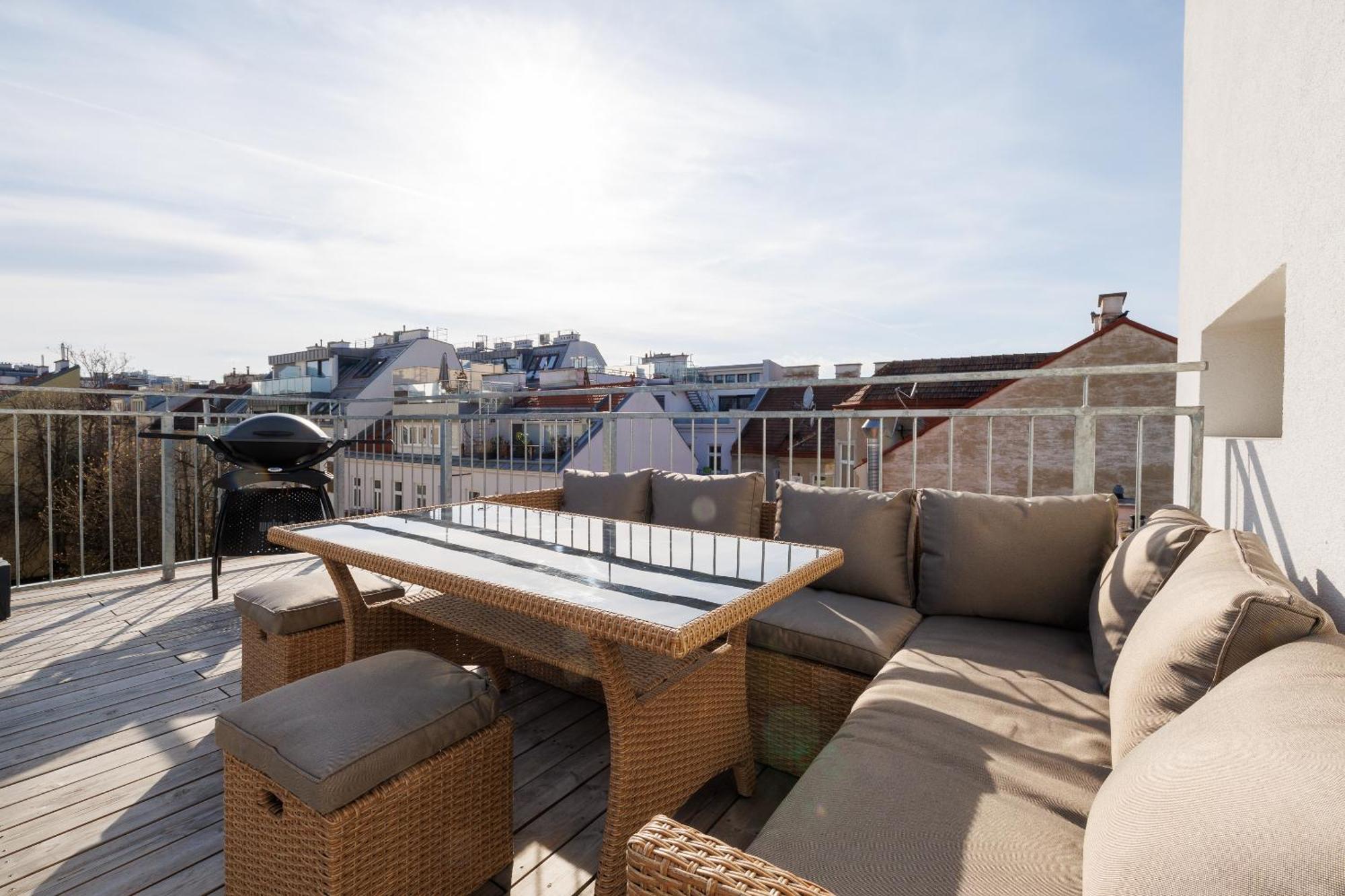 Symphony Apartments 38 - Modern Loft With Terrace And Grill In Central Location ウィーン エクステリア 写真